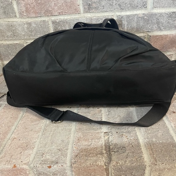 Banana Republic Elegant Black Tote - Picture 5 of 10